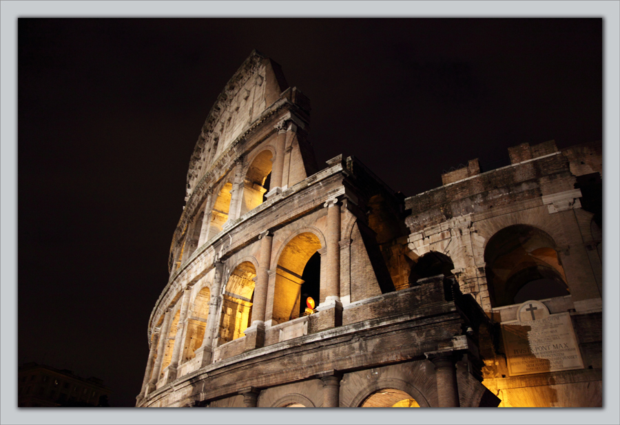 http://kvipic.ru/Rome/RomeShow/ViewsAndNight/047.jpg