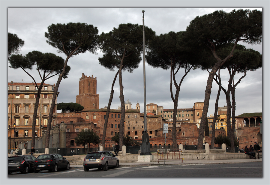 http://kvipic.ru/Rome/RomeShow/ViewsAndNight/IMG_4999.jpg